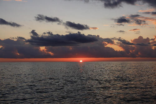 фотография 024 закат море красное солнце