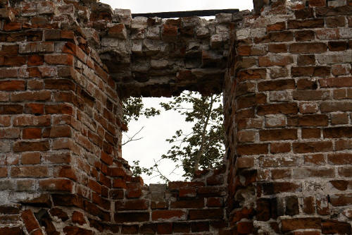 фотография 144 старые развалины древняя кирпичная стена с окном